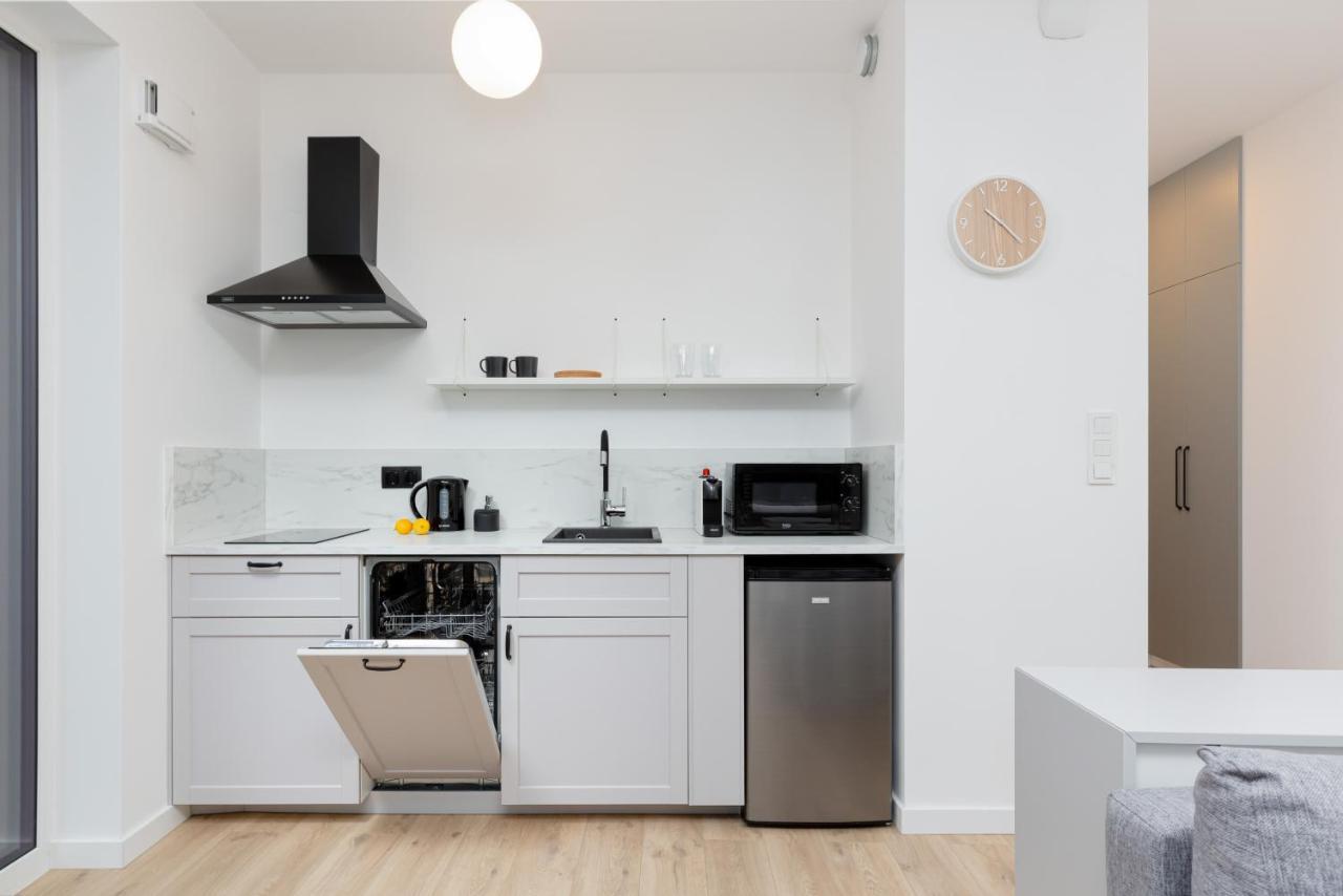 Artistic Zoliborz Apartments By Noclegi Renters Warsaw Luaran gambar