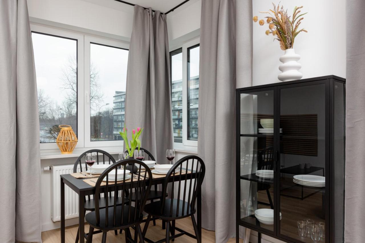 Artistic Zoliborz Apartments By Noclegi Renters Warsaw Luaran gambar
