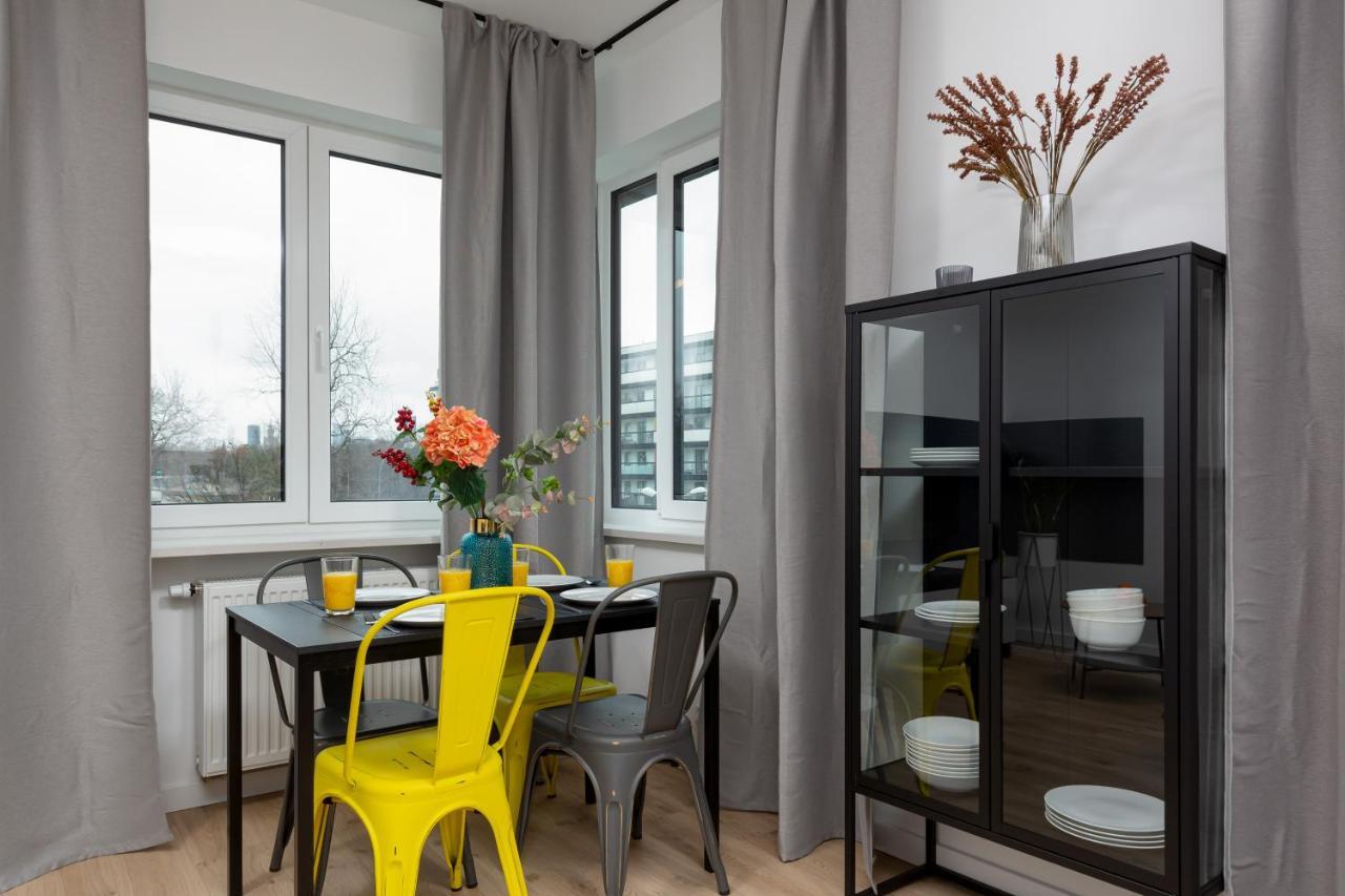 Artistic Zoliborz Apartments By Noclegi Renters Warsaw Luaran gambar