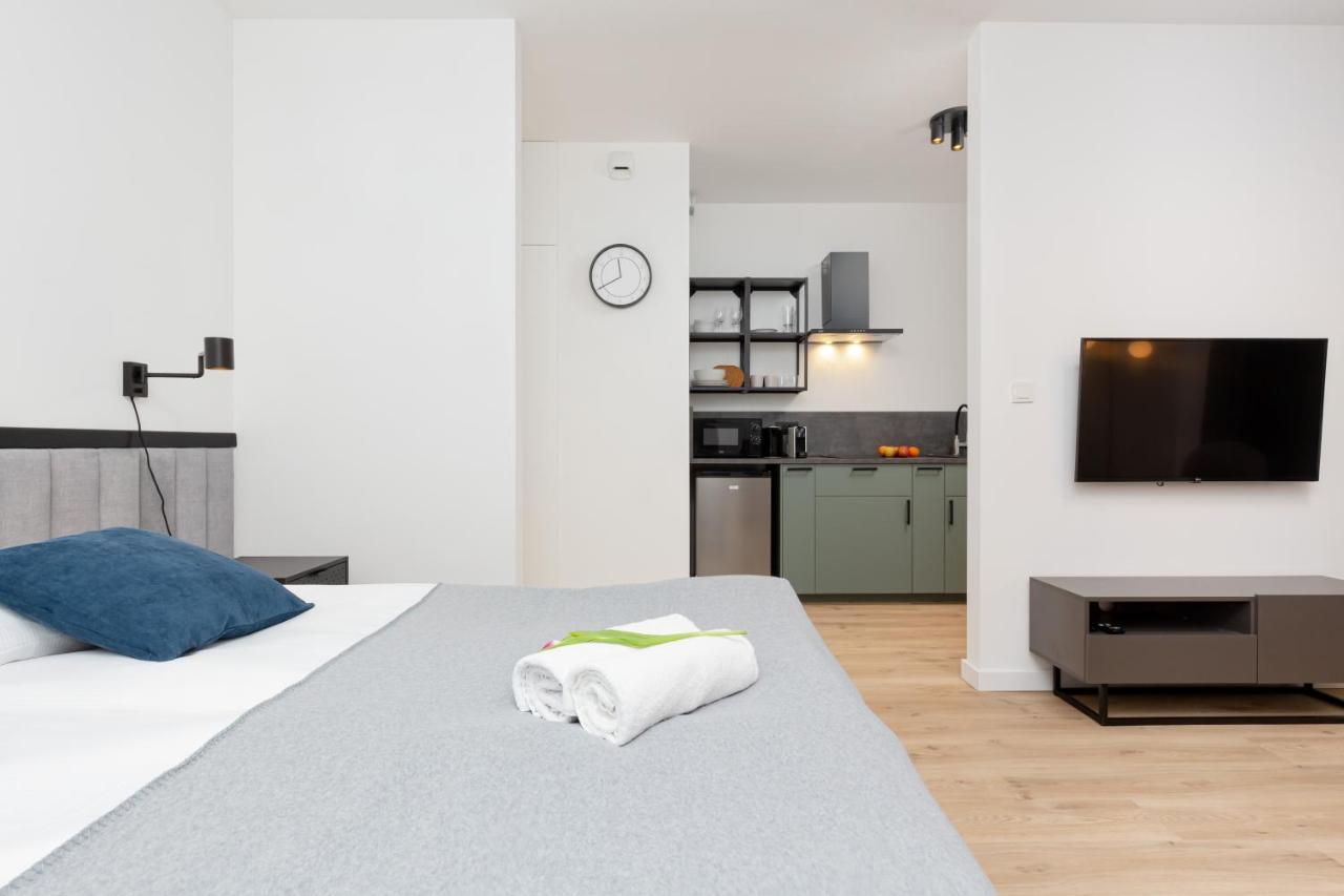 Artistic Zoliborz Apartments By Noclegi Renters Warsaw Luaran gambar