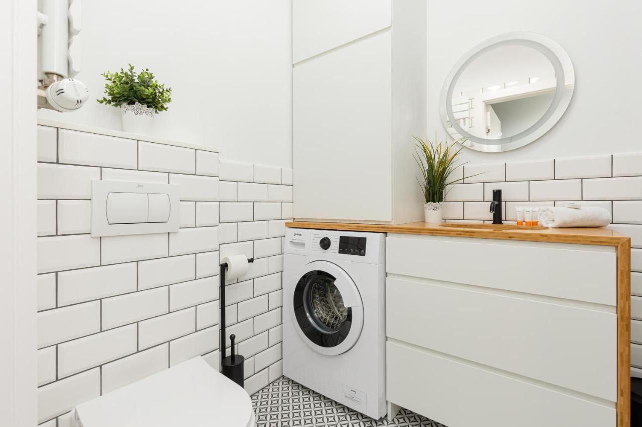 Artistic Zoliborz Apartments By Noclegi Renters Warsaw Luaran gambar