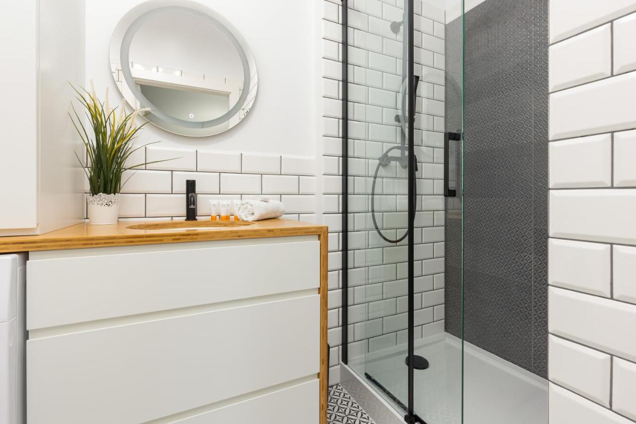 Artistic Zoliborz Apartments By Noclegi Renters Warsaw Luaran gambar
